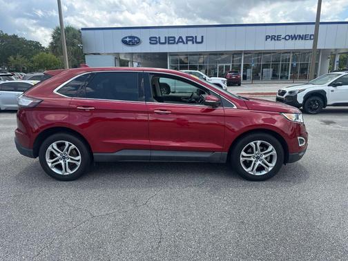 2017 Ford Edge Titanium