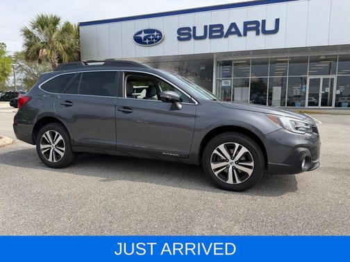 Gray Metallic 2019 Subaru Outback 3.6R Limited