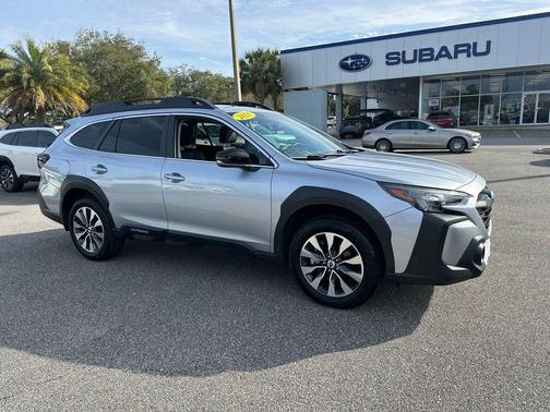 Ice Silver Metallic 2025 Subaru Outback Limited