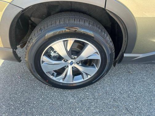 2025 Subaru Ascent Premium 7-Passenger