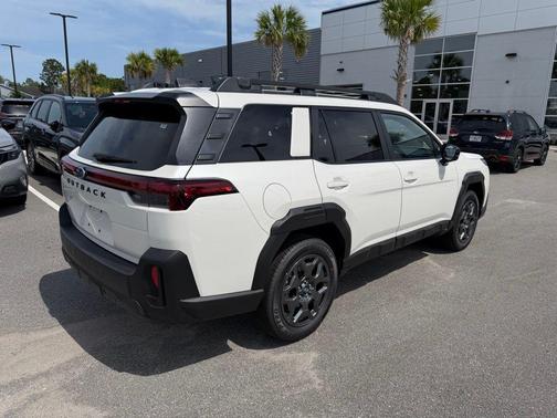 Crystal White Pearl 2026 Subaru Outback Premium