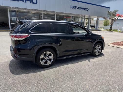 Attitude Black Metallic 2015 Toyota Highlander Limited Platinum