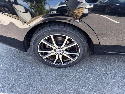 Crystal Black Silica 2019 Subaru Impreza 2.0i Limited