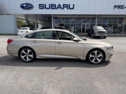 2020 Honda Accord Touring 2.0T