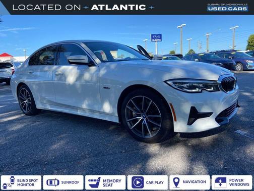 2022 BMW 330e Base