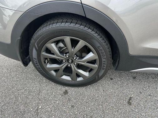 2017 Hyundai Santa Fe Sport 2.0L Turbo Ultimate