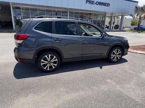Magnetite Gray Metallic 2021 Subaru Forester Limited