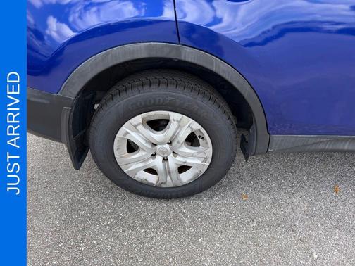 Blue Crush Metallic 2015 Toyota RAV4 LE