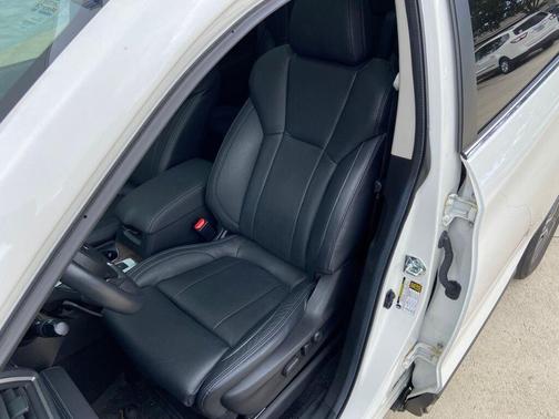 2024 Subaru Ascent Touring 7-Passenger