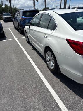 Crystal White Pearl 2016 Subaru Legacy Premium