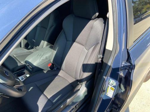 2024 Subaru Ascent Premium 7-Passenger