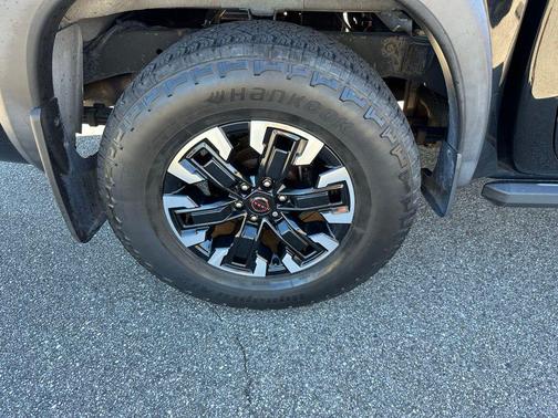 2022 Nissan Frontier PRO-X