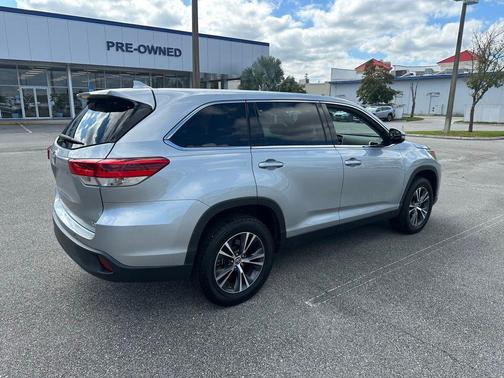 2019 Toyota Highlander LE Plus