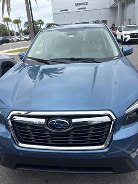Horizon Blue Pearl 2021 Subaru Forester Limited