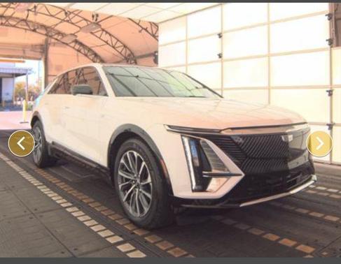 2024 Cadillac LYRIQ Sport
