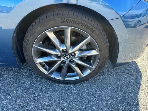 2018 Mazda Mazda3 Grand Touring