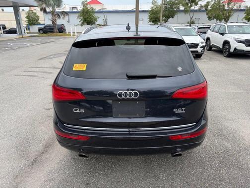 Moonlight Blue Metallic 2017 Audi Q5 2.0T Premium