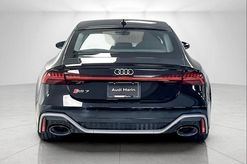 2025 Audi RS 7 4.0T Performance