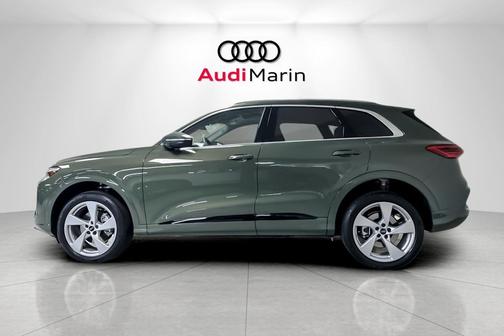 2025 Audi Q5 Premium Plus TFSI quattro S tronic