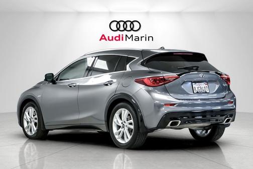 2019 INFINITI QX30 LUXE