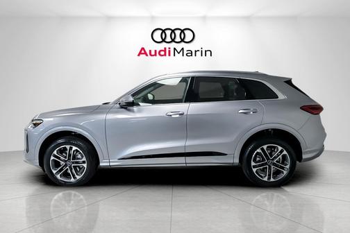 2025 Audi Q5 Premium Plus TFSI quattro S tronic