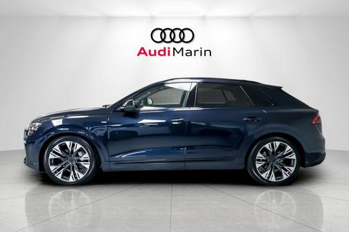 2025 Audi Q8 55 Premium Plus