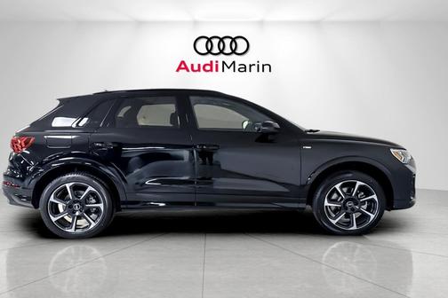 2025 Audi Q3 45 S line Premium Plus
