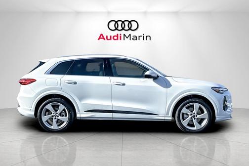 2025 Audi Q5 Prestige TFSI quattro S tronic
