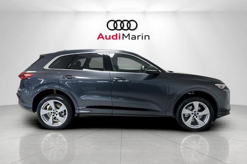 2025 Audi Q5 Premium Plus TFSI quattro S tronic