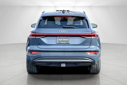 2025 Audi Q6 e-tron Premium Plus quattro
