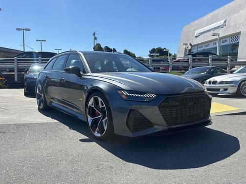Daytona Gray Pearl Effect 2025 Audi RS 6 Avant 4.0T
