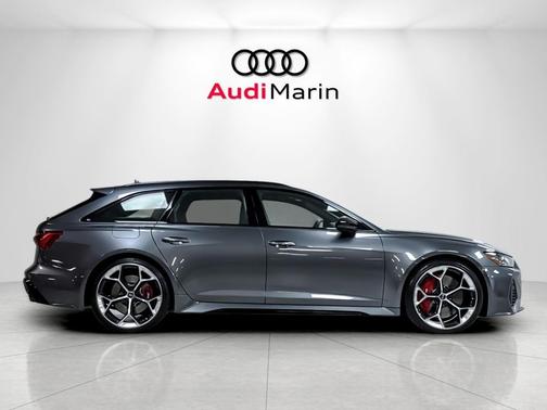 Daytona Gray Pearl Effect 2025 Audi RS 6 Avant 4.0T