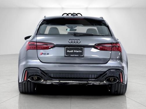 Daytona Gray Pearl Effect 2025 Audi RS 6 Avant 4.0T