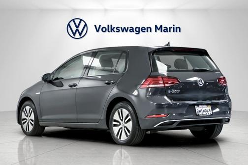 2019 Volkswagen e-Golf SE