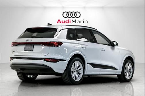 2025 Audi Q6 e-tron Premium