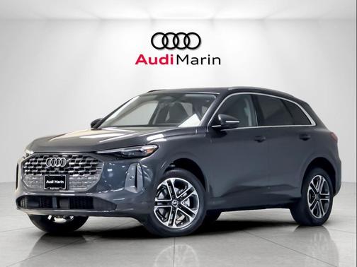 Tambora Gray Metallic 2026 Audi Q5 Premium Plus TFSI quattro S tronic