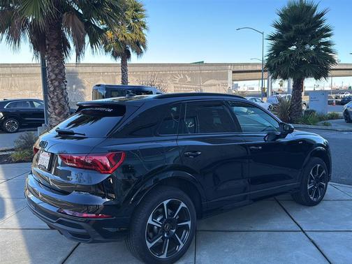 2025 Audi Q3 45 S line Premium Plus