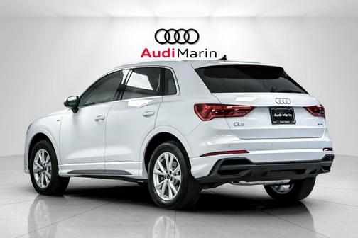 2025 Audi Q3 45 S line Premium Plus