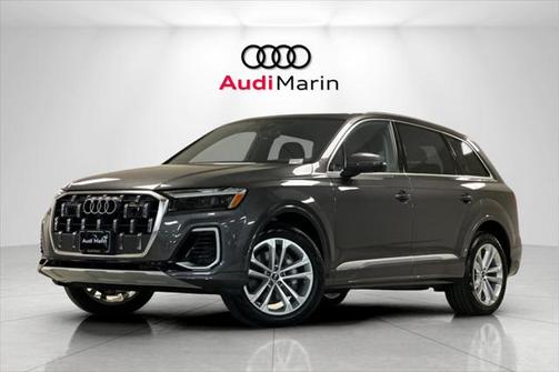2025 Audi Q7 55 Premium Plus