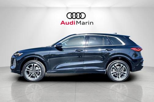 2025 Audi Q5 Premium TFSI quattro S tronic