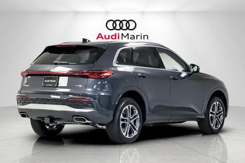 2025 Audi Q5 Premium Plus TFSI quattro S tronic