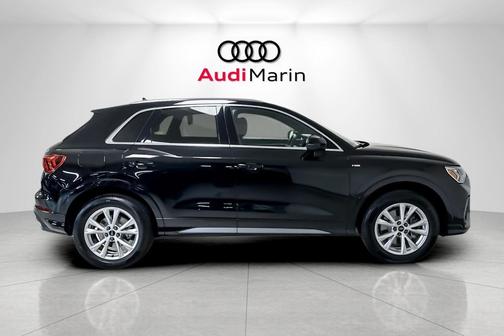 2025 Audi Q3 45 S line Premium Plus