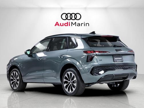 Sage Green Metallic 2026 Audi Q3 TFSI quattro S tronic