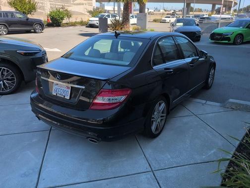 2010 Mercedes-Benz C-Class Sport