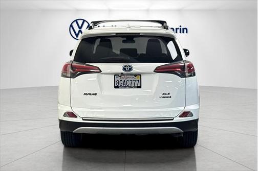 2017 Toyota RAV4 Hybrid XLE