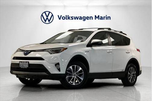 2017 Toyota RAV4 Hybrid XLE