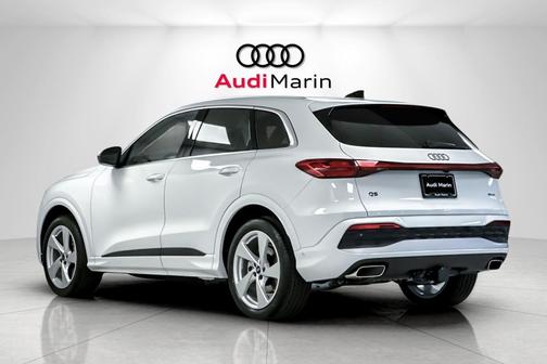 2025 Audi Q5 Prestige TFSI quattro S tronic