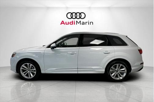 2025 Audi Q7 55 Prestige