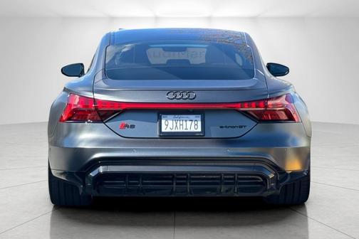 2023 Audi RS e-tron GT quattro