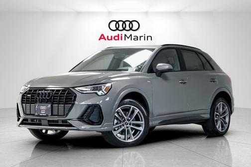 2025 Audi Q3 Premium 45 TFSI S line quattro Tiptronic
